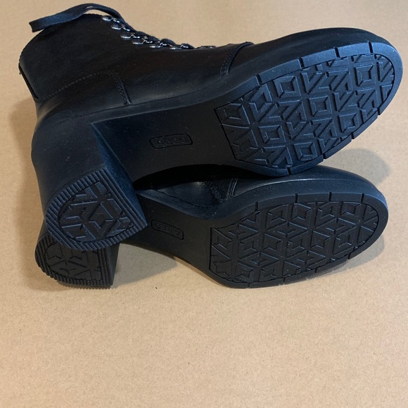 Abeo Black lace up boots - Picture 3 of 10